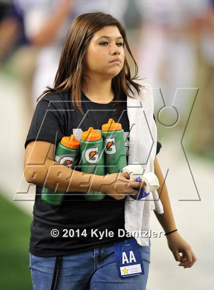 Thumbnail 3 in Canadian vs. Mason (UIL 2A Division 1 Final) photogallery.