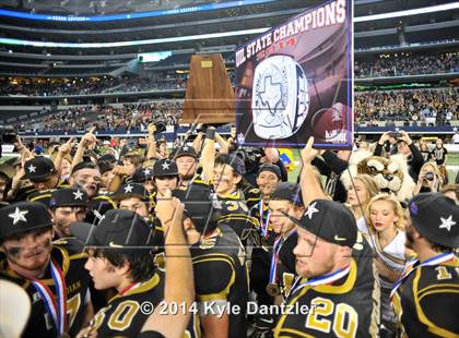 Thumbnail 2 in Canadian vs. Mason (UIL 2A Division 1 Final) photogallery.