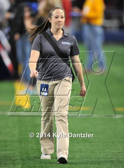 Thumbnail 3 in Canadian vs. Mason (UIL 2A Division 1 Final) photogallery.