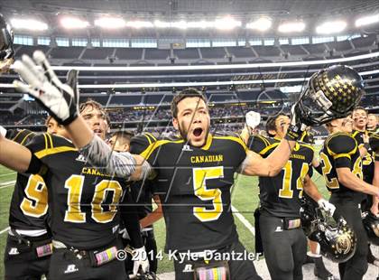 Thumbnail 1 in Canadian vs. Mason (UIL 2A Division 1 Final) photogallery.