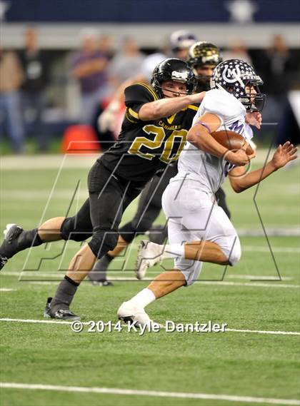Thumbnail 3 in Canadian vs. Mason (UIL 2A Division 1 Final) photogallery.