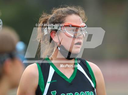 Thumbnail 1 in Oaks Christian vs Thousand Oaks  photogallery.