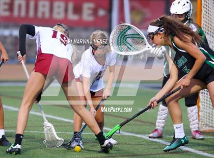 Thumbnail 3 in Oaks Christian vs Thousand Oaks  photogallery.