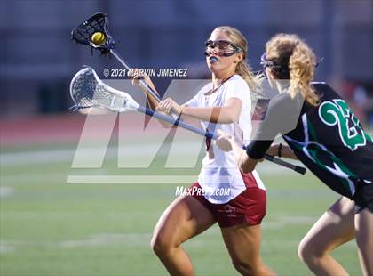Thumbnail 2 in Oaks Christian vs Thousand Oaks  photogallery.