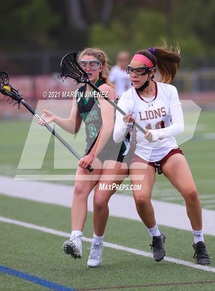 Thumbnail 2 in Oaks Christian vs Thousand Oaks  photogallery.