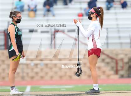 Thumbnail 2 in Oaks Christian vs Thousand Oaks  photogallery.
