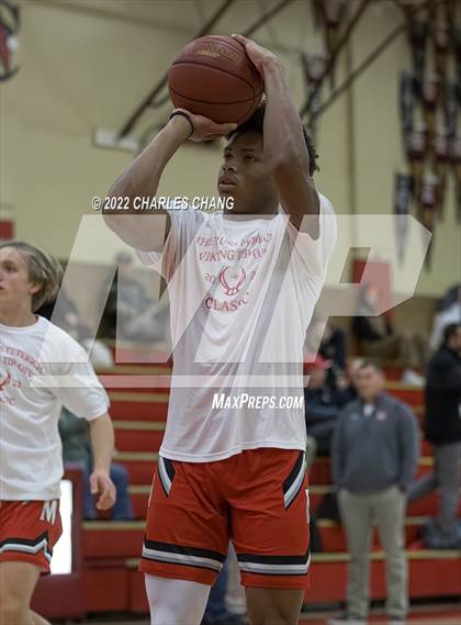 Thumbnail 2 in Montgomery vs Cardinal Newman photogallery.