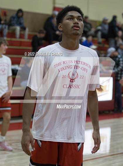 Thumbnail 3 in Montgomery vs Cardinal Newman photogallery.