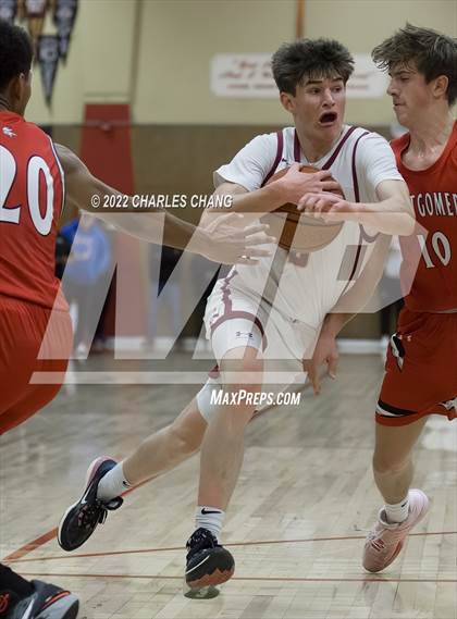 Thumbnail 2 in Montgomery vs Cardinal Newman photogallery.