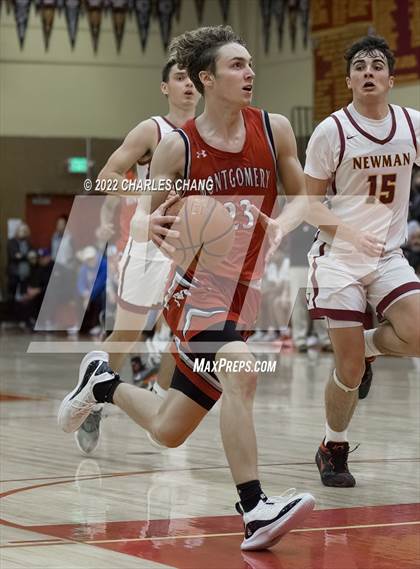 Thumbnail 3 in Montgomery vs Cardinal Newman photogallery.