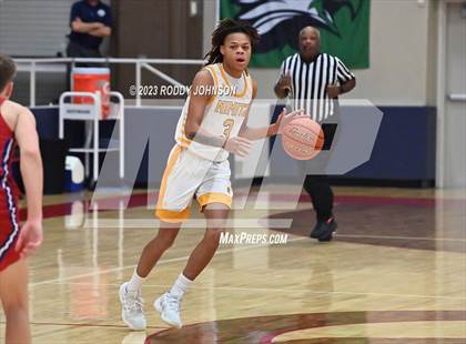 Thumbnail 1 in Midway vs. Nimitz (McDonald's Texas Invitational) photogallery.