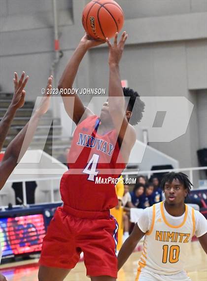 Thumbnail 3 in Midway vs. Nimitz (McDonald's Texas Invitational) photogallery.
