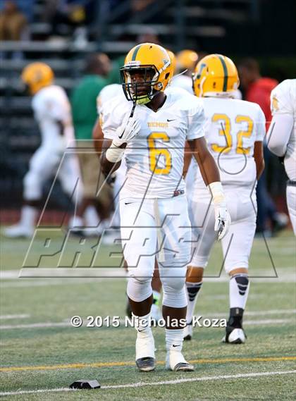 Thumbnail 1 in Harvard-Westlake vs. Jefferson photogallery.