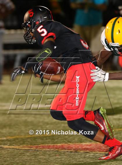 Thumbnail 3 in Harvard-Westlake vs. Jefferson photogallery.