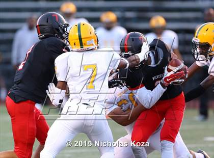 Thumbnail 2 in Harvard-Westlake vs. Jefferson photogallery.