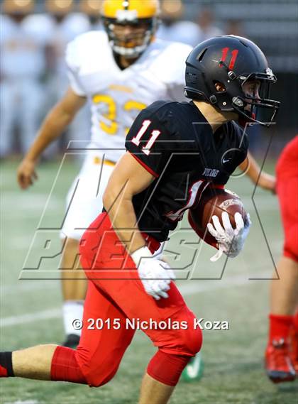 Thumbnail 2 in Harvard-Westlake vs. Jefferson photogallery.