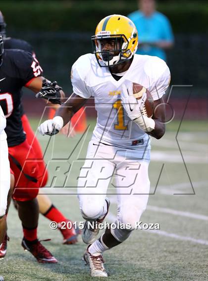 Thumbnail 2 in Harvard-Westlake vs. Jefferson photogallery.