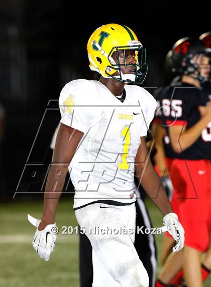 Thumbnail 3 in Harvard-Westlake vs. Jefferson photogallery.