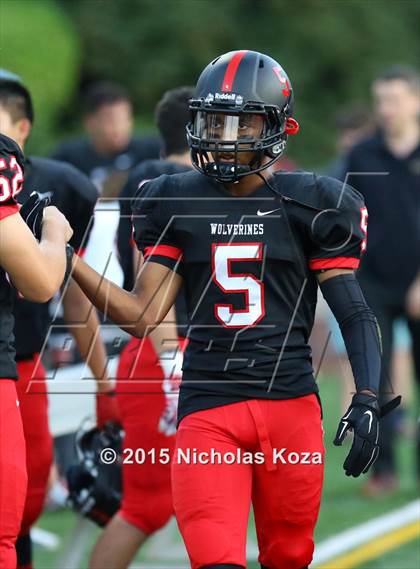 Thumbnail 2 in Harvard-Westlake vs. Jefferson photogallery.