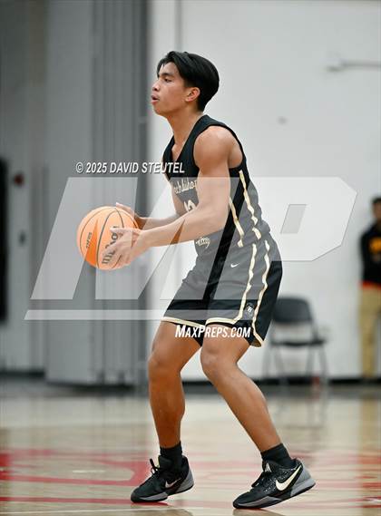 Thumbnail 1 in Archbishop Mitty vs. Jesuit (Fr. Barry Christmas Classic) photogallery.