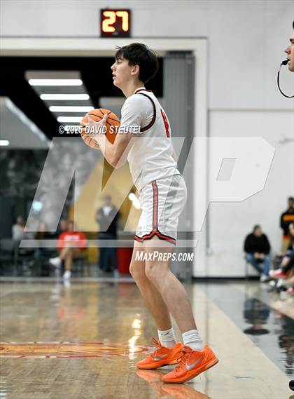 Thumbnail 2 in Archbishop Mitty vs. Jesuit (Fr. Barry Christmas Classic) photogallery.