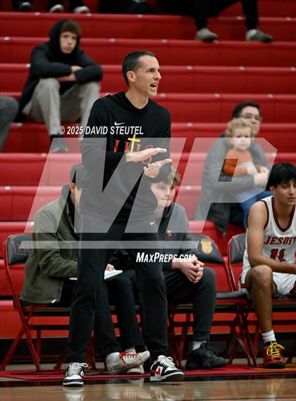 Thumbnail 3 in Archbishop Mitty vs. Jesuit (Fr. Barry Christmas Classic) photogallery.