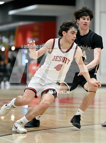 Thumbnail 3 in Archbishop Mitty vs. Jesuit (Fr. Barry Christmas Classic) photogallery.