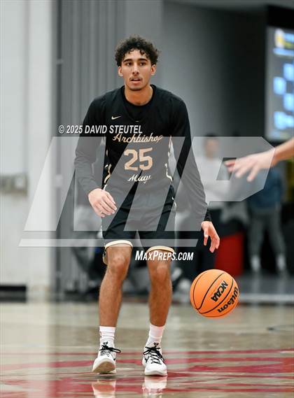 Thumbnail 2 in Archbishop Mitty vs. Jesuit (Fr. Barry Christmas Classic) photogallery.