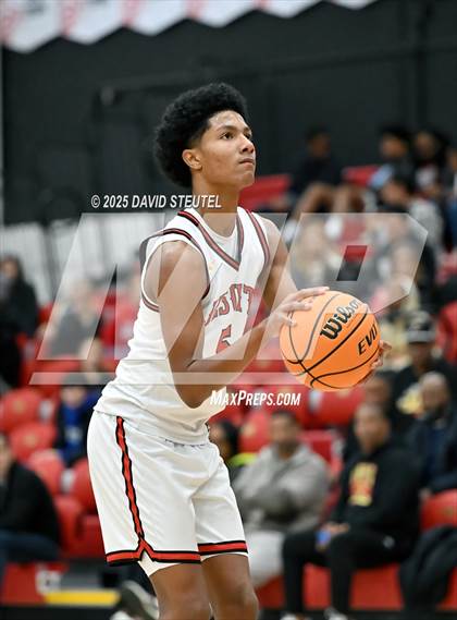 Thumbnail 3 in Archbishop Mitty vs. Jesuit (Fr. Barry Christmas Classic) photogallery.