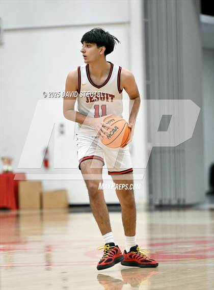 Thumbnail 3 in Archbishop Mitty vs. Jesuit (Fr. Barry Christmas Classic) photogallery.
