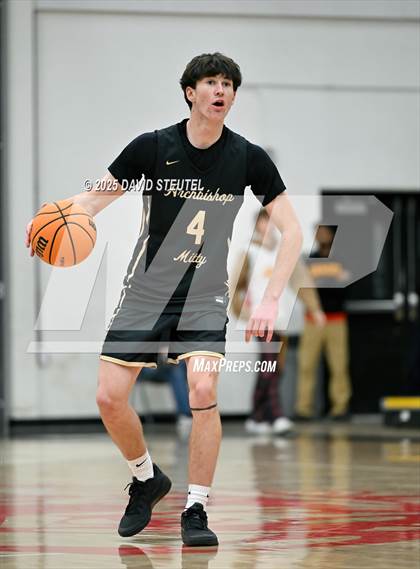 Thumbnail 2 in Archbishop Mitty vs. Jesuit (Fr. Barry Christmas Classic) photogallery.