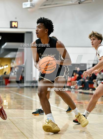 Thumbnail 1 in Archbishop Mitty vs. Jesuit (Fr. Barry Christmas Classic) photogallery.
