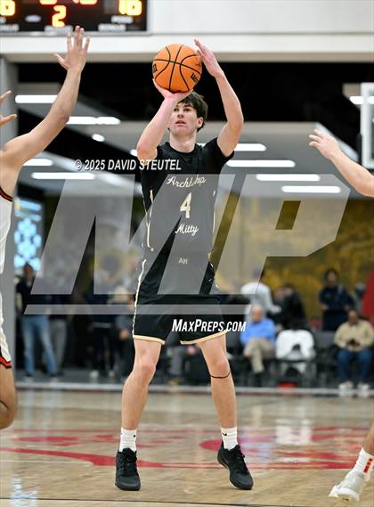 Thumbnail 2 in Archbishop Mitty vs. Jesuit (Fr. Barry Christmas Classic) photogallery.