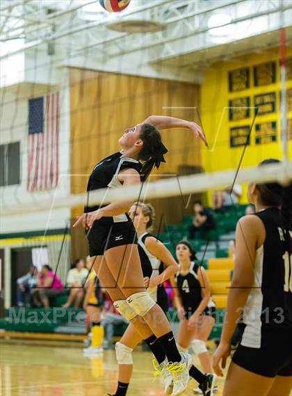 Thumbnail 1 in Ford City vs. Highlands (Open Tournament) photogallery.
