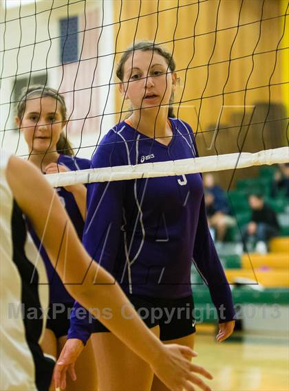 Thumbnail 2 in Ford City vs. Highlands (Open Tournament) photogallery.