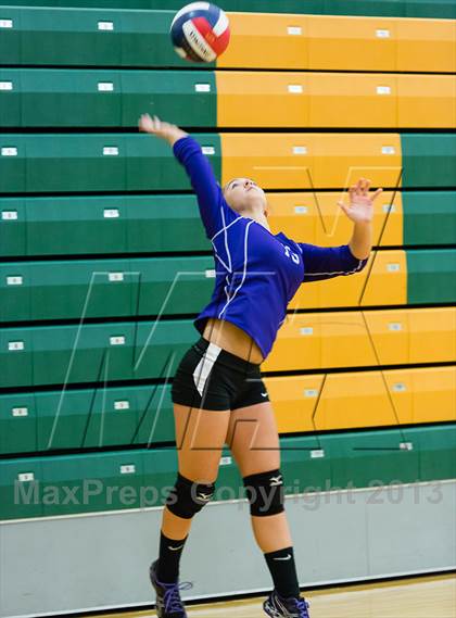 Thumbnail 2 in Ford City vs. Highlands (Open Tournament) photogallery.