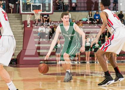 Thumbnail 1 in Palo Alto vs James Logan (CIF Division I Regional Final) photogallery.