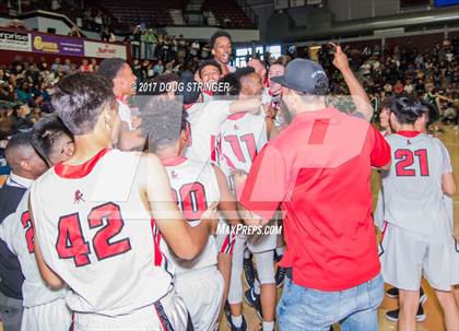 Thumbnail 3 in Palo Alto vs James Logan (CIF Division I Regional Final) photogallery.