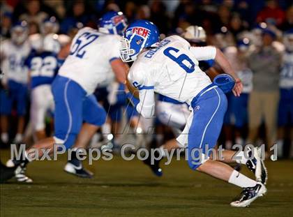 Thumbnail 2 in Highlands vs. Covington Catholic (KHSAA Class 4A Commonwealth Gridiron Bowl) photogallery.