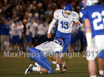 Thumbnail 2 in Highlands vs. Covington Catholic (KHSAA Class 4A Commonwealth Gridiron Bowl) photogallery.