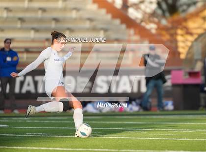 Thumbnail 3 in Seattle Prep vs Roosevelt (WIAA 3A Final) photogallery.