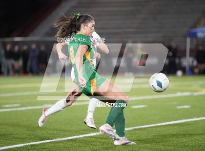 Thumbnail 2 in Seattle Prep vs Roosevelt (WIAA 3A Final) photogallery.