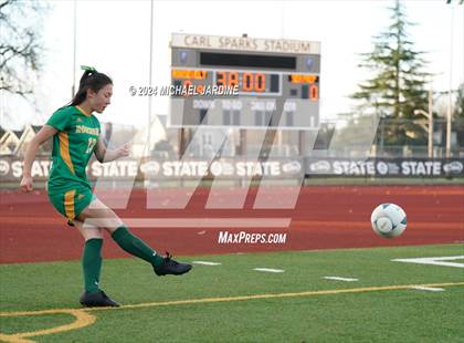 Thumbnail 3 in Seattle Prep vs Roosevelt (WIAA 3A Final) photogallery.