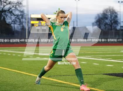 Thumbnail 3 in Seattle Prep vs Roosevelt (WIAA 3A Final) photogallery.