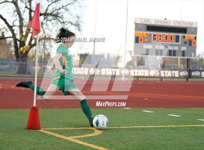 Thumbnail 2 in Seattle Prep vs Roosevelt (WIAA 3A Final) photogallery.