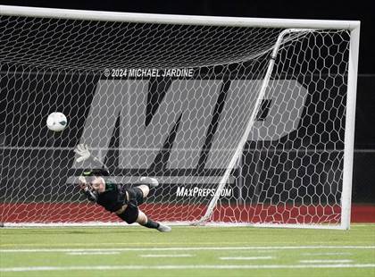 Thumbnail 2 in Seattle Prep vs Roosevelt (WIAA 3A Final) photogallery.