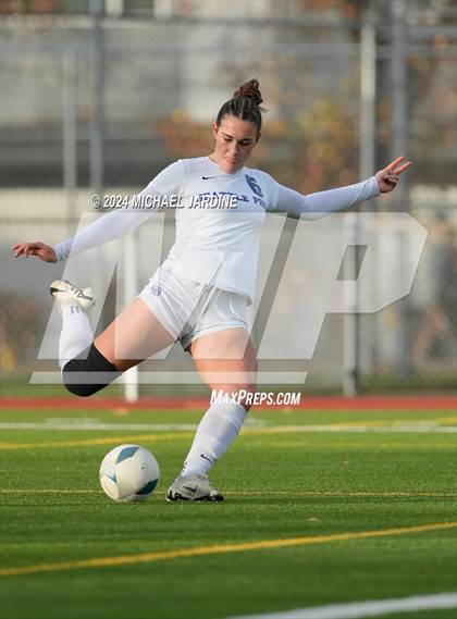 Thumbnail 1 in Seattle Prep vs Roosevelt (WIAA 3A Final) photogallery.