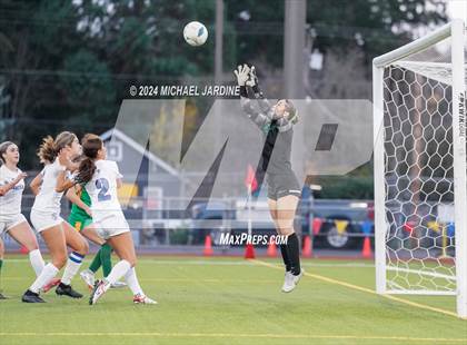 Thumbnail 1 in Seattle Prep vs Roosevelt (WIAA 3A Final) photogallery.