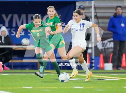 Thumbnail 2 in Seattle Prep vs Roosevelt (WIAA 3A Final) photogallery.