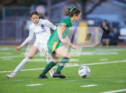 Thumbnail 1 in Seattle Prep vs Roosevelt (WIAA 3A Final) photogallery.